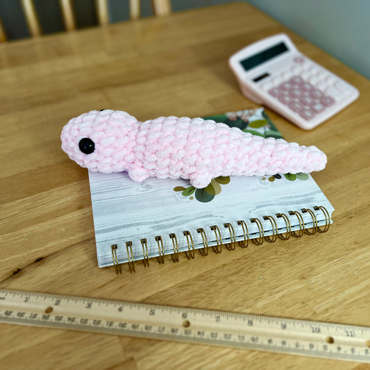 Gecko Lizard Crochet Plushie Pink